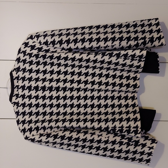 Tahari by Arthur S. Levine Houndstooth Print Blazer Size 24W - Picture 3 of 9